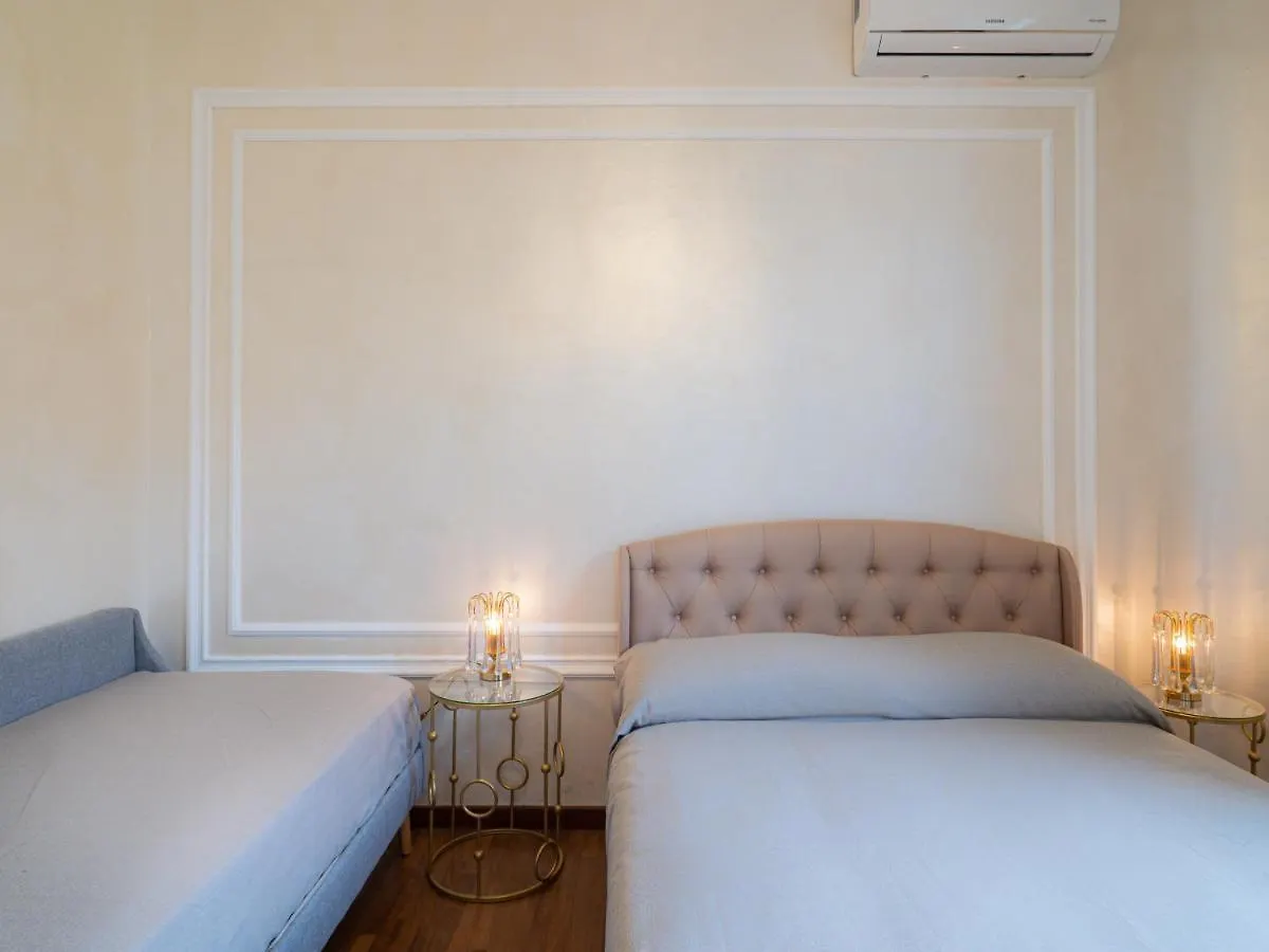 L'Opera Rooms&Suite La Spezia