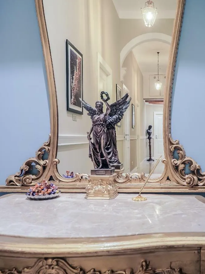 L'Opera Rooms&Suite La Spezia Pensión