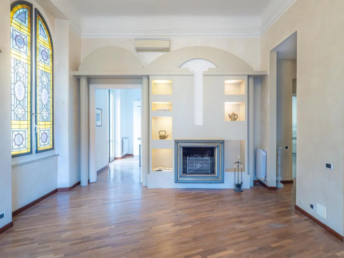 L'Opera Rooms & Suite La Spezia