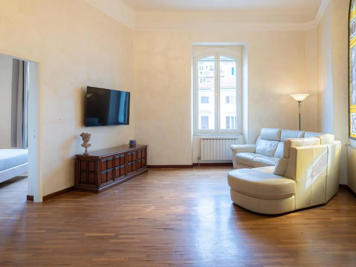 L'Opera Rooms & Suite La Spezia Vendégház