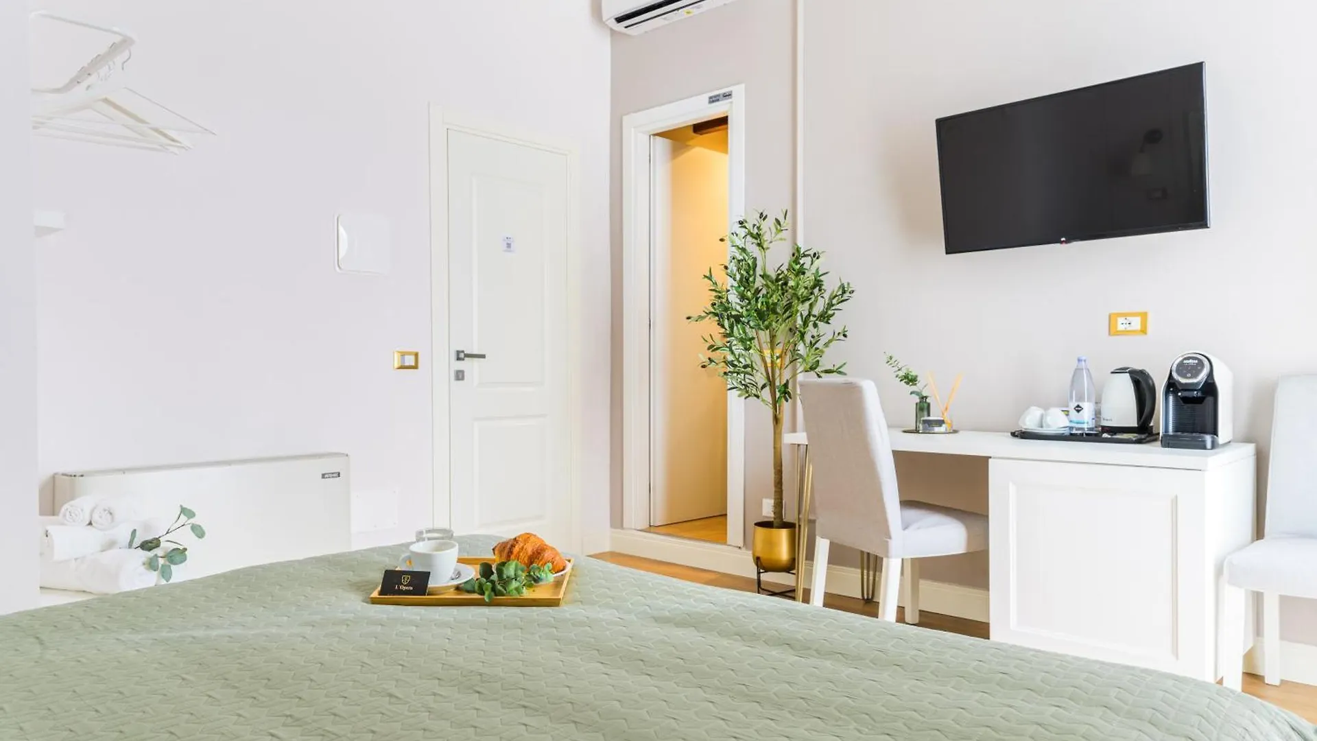 L'Opera Rooms & Suite La Spezia 3*,  Olaszország